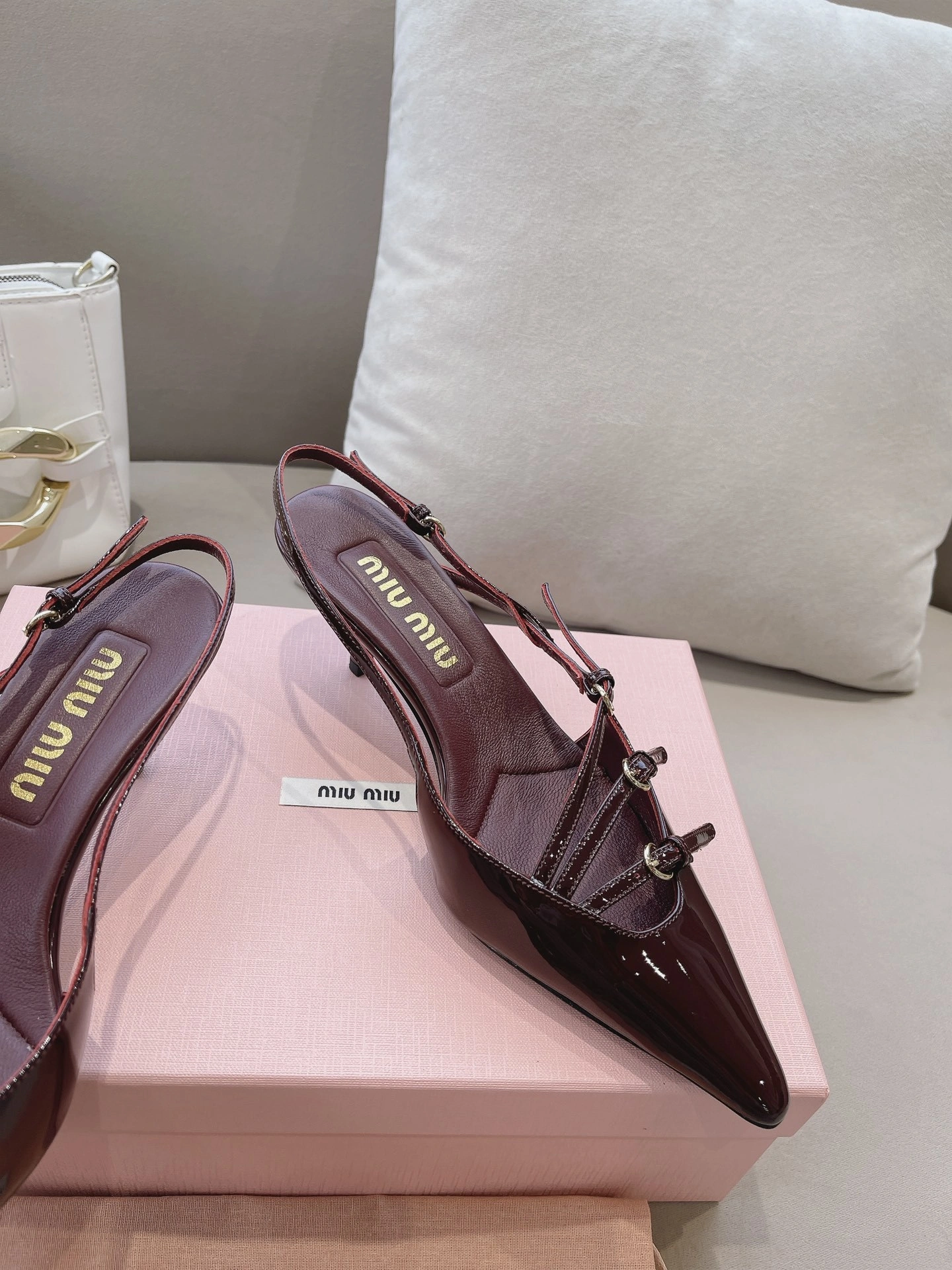COCO-- 7iu7iu 5I013E_069_F0D27_F_M055 cowhide sheepskin Heel height：5.5cm item: E-X158F2795T